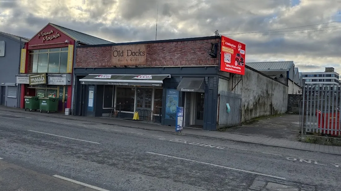 The Old Docks Bar & Grill